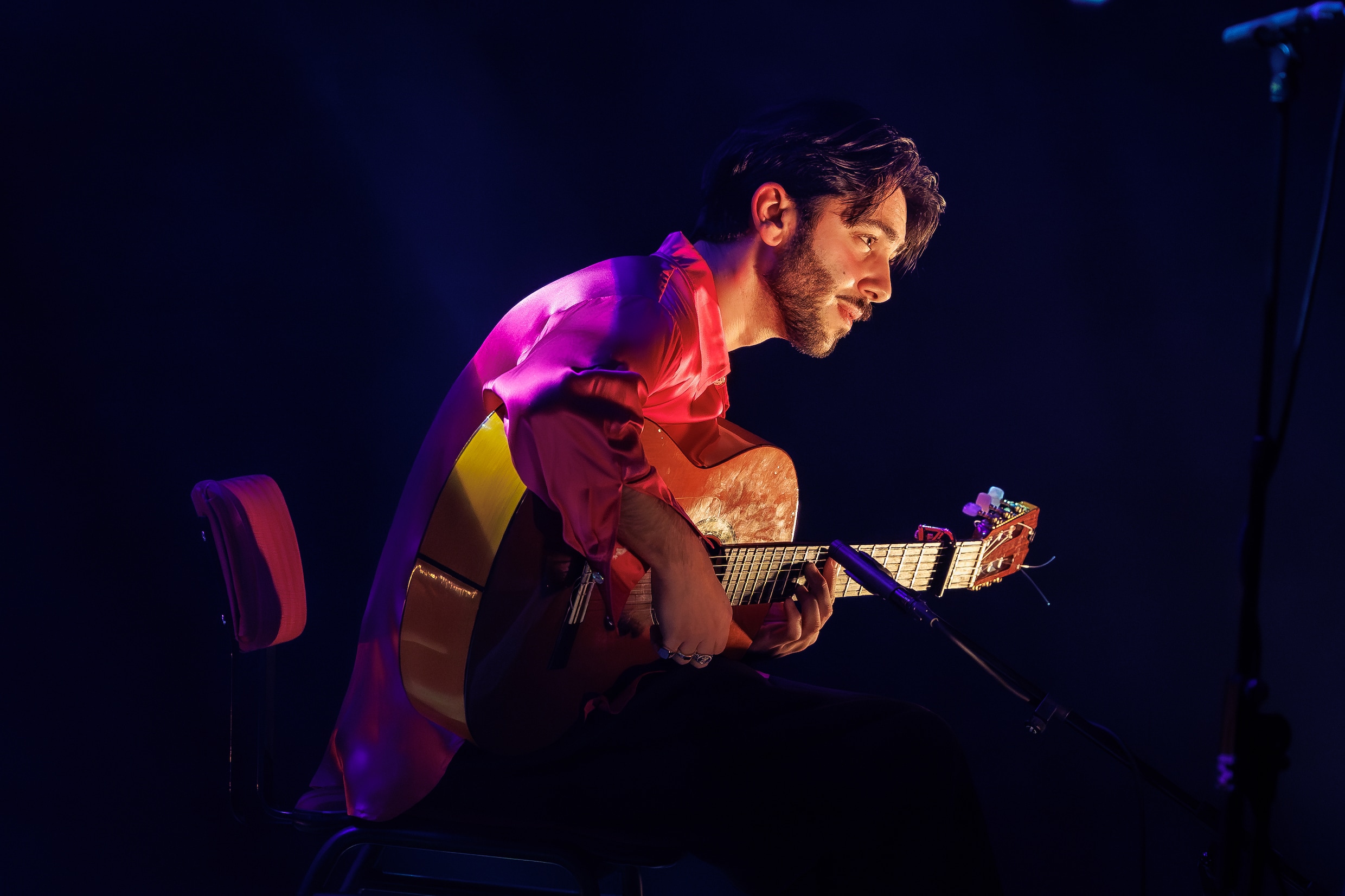 Yerai Cortés kan zijn gitaar als een orkest laten klinken maar juist