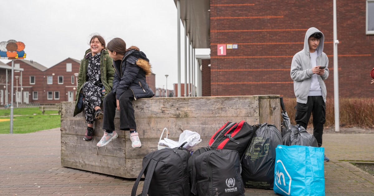 Voor Het Eerst Sinds Maanden Minder Dan 2 000 Asielzoekers In Ter Apel