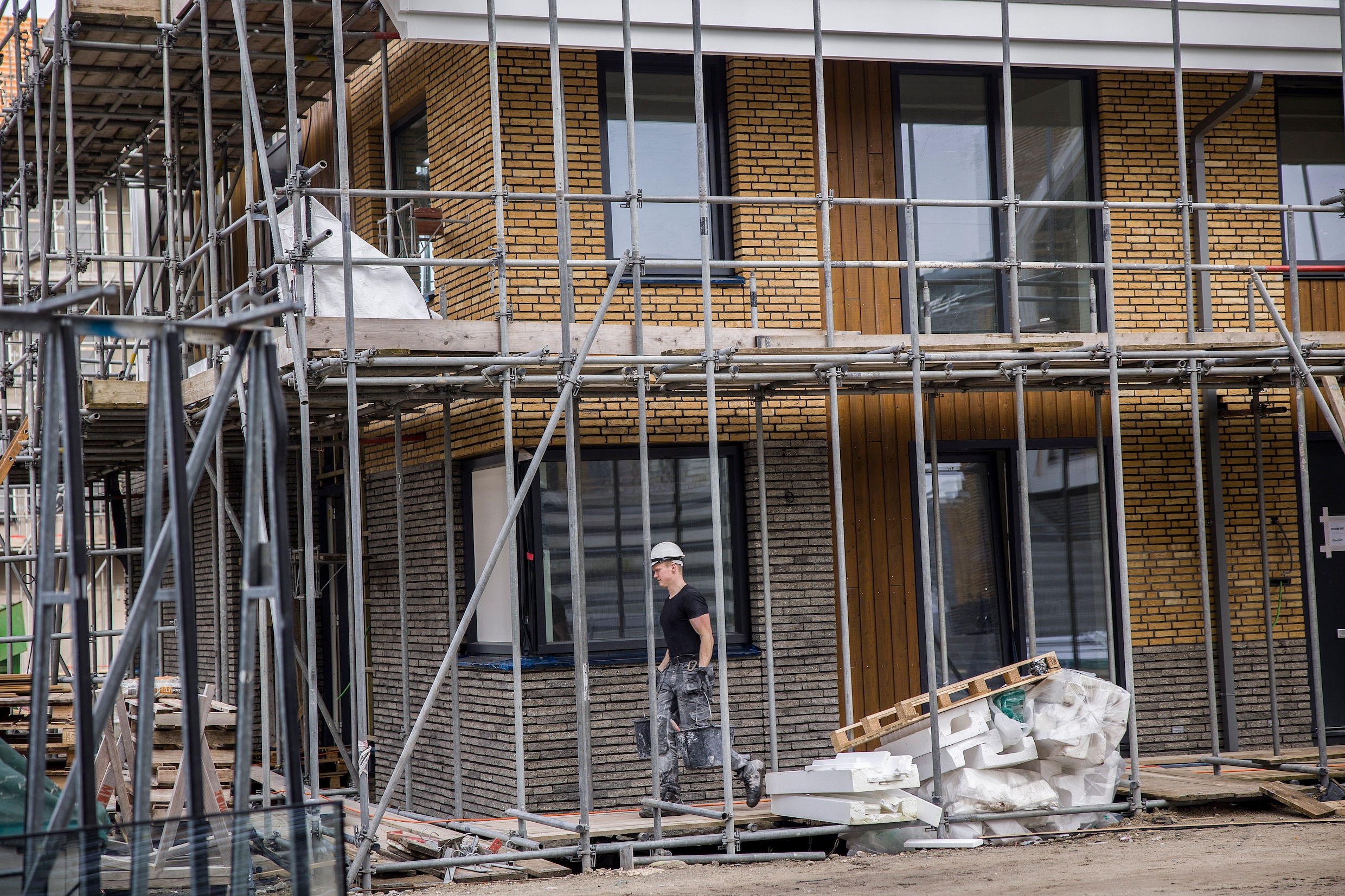 Stijging Huizenprijzen Lijkt Niet Te Stuiten Aantal Borden Te Koop