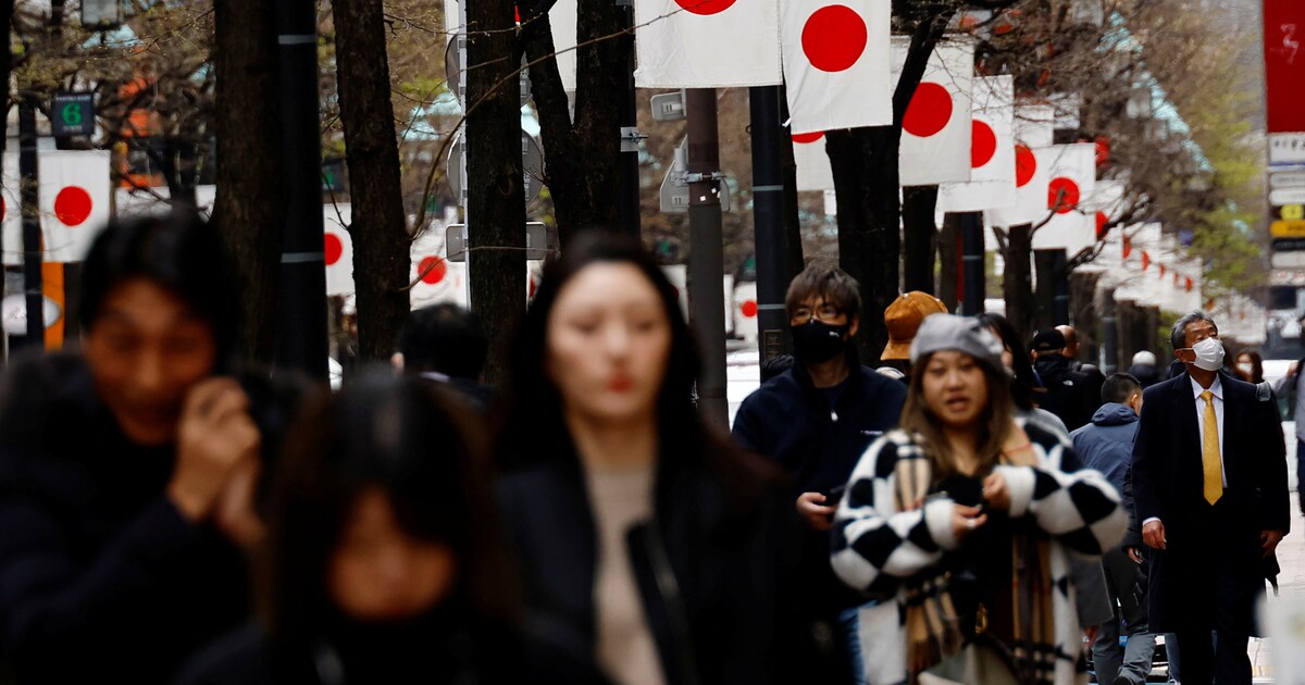 Voor Het Eerst In 17 Jaar Verhoogt De Centrale Bank Van Japan Met Een