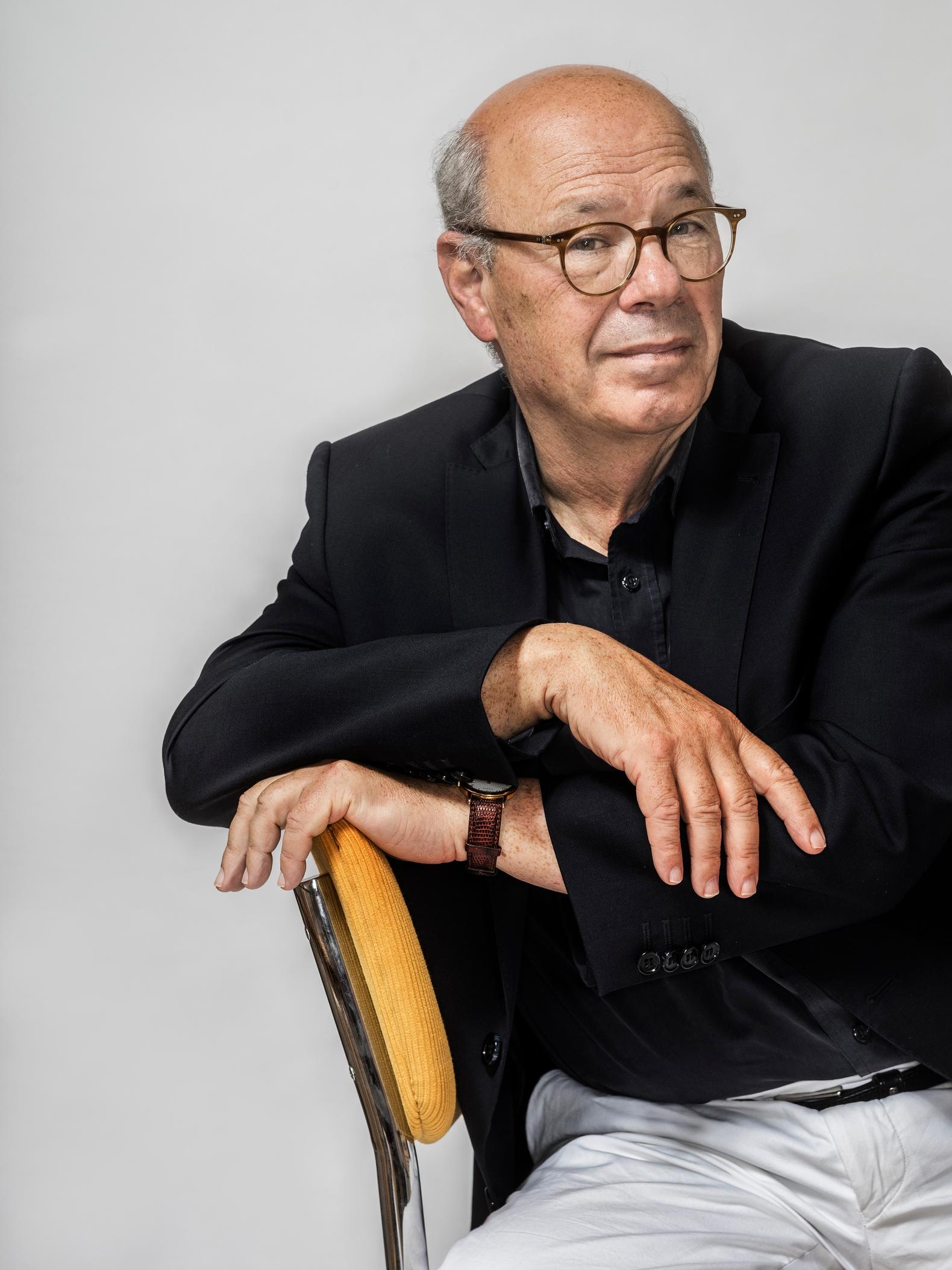 Max Pam (70) schreef eindelijk zijn Grote Roman - 'wars van ...
