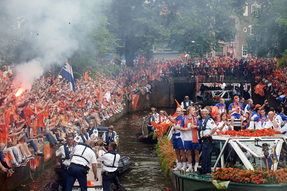 de-huldiging-van-oranje-in-amsterdam-anp