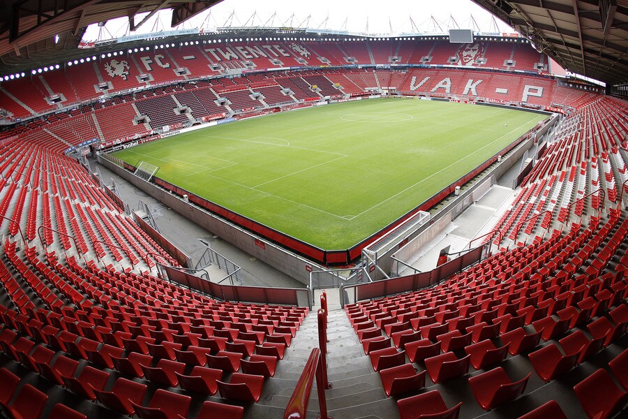 'FC Twente in financieel zwaar weer'