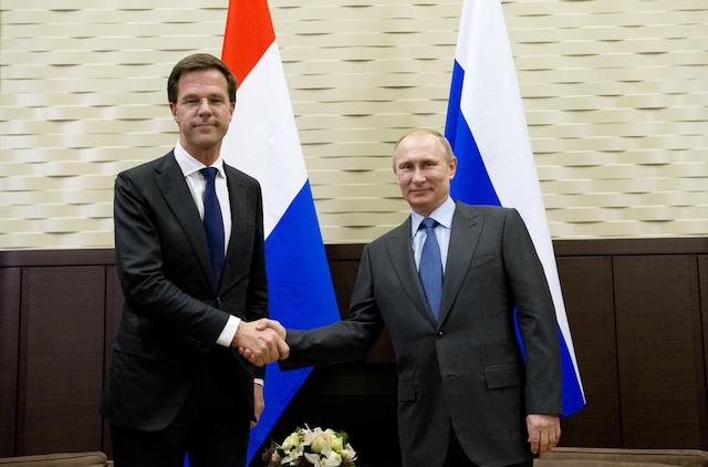 russische-president-vladimir-poetin-met-premier-mark-rutte-in