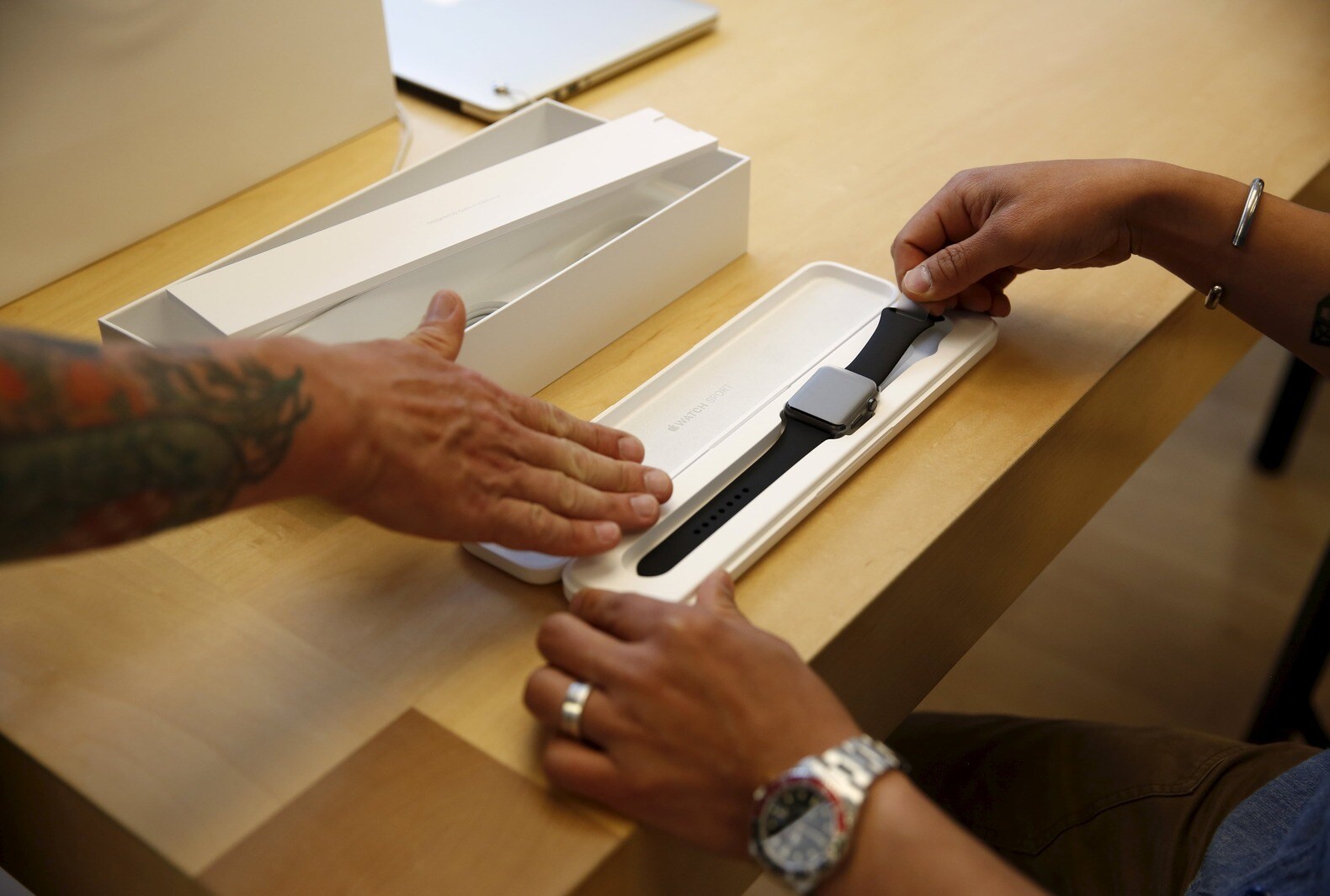 Apple wil de nieuwe Watch minder afhankelijk maken van de iPhone.