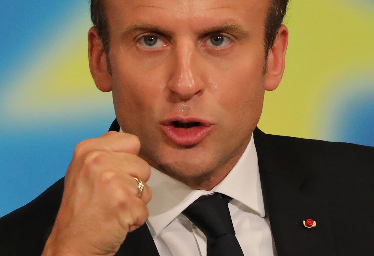 Macron: 'We hebben jongeren nodig die zin hebben om miljardair te worden'