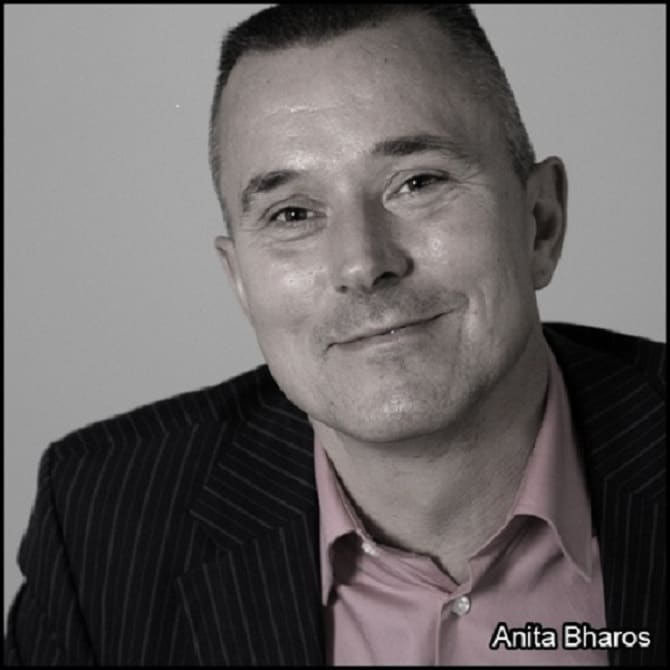 Hans Veldman is associate professor strategy Nyenrode Business Universiteit