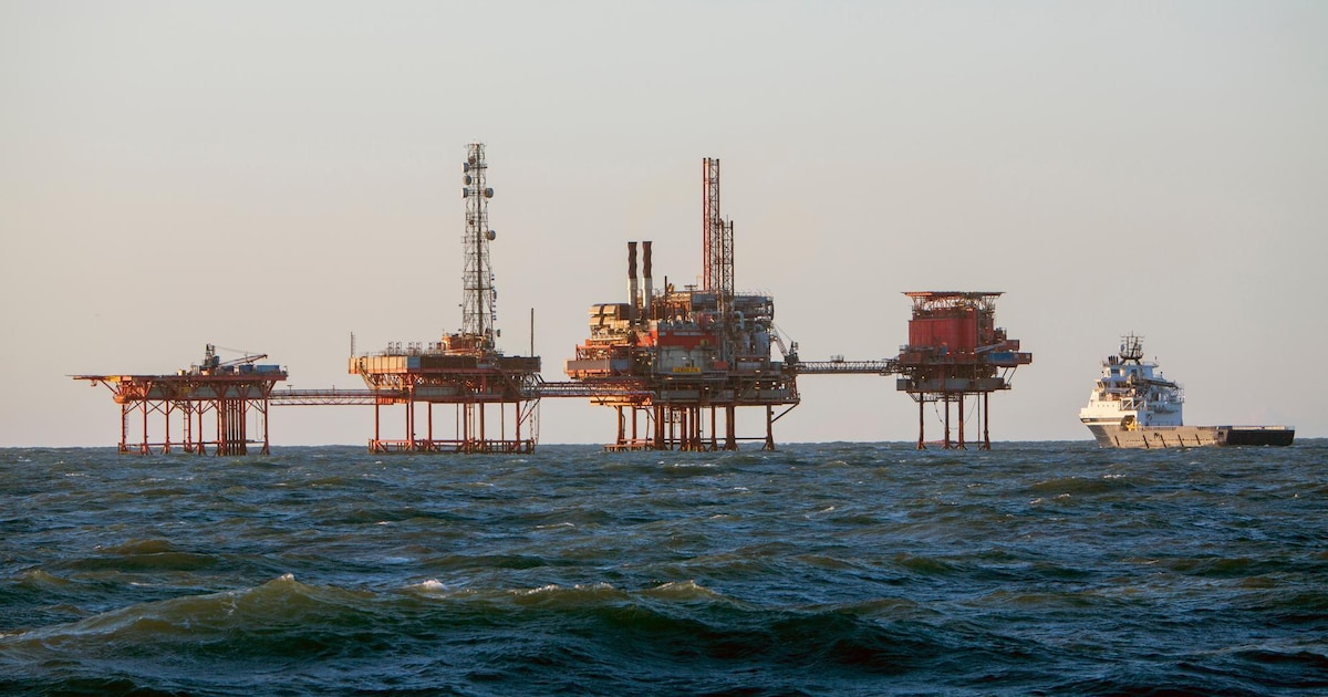 Staking dreigt op booreilanden Shell | de Volkskrant