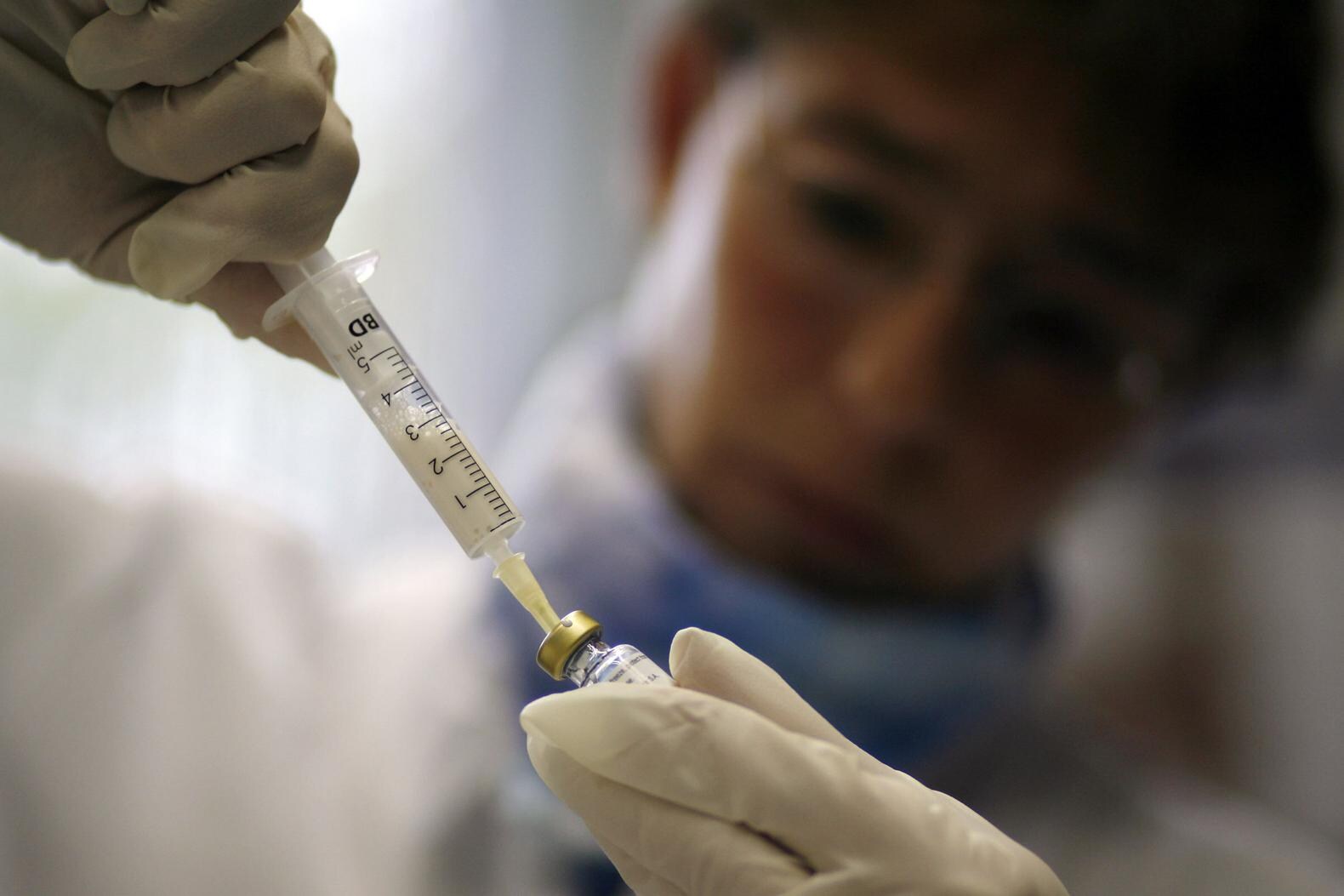 Staat gedaagd voor bijwerking vaccin Mexicaanse griep | de Volkskrant