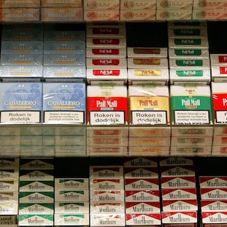 Doctors sue Philip Morris over 'misleading' heated tobacco campaign