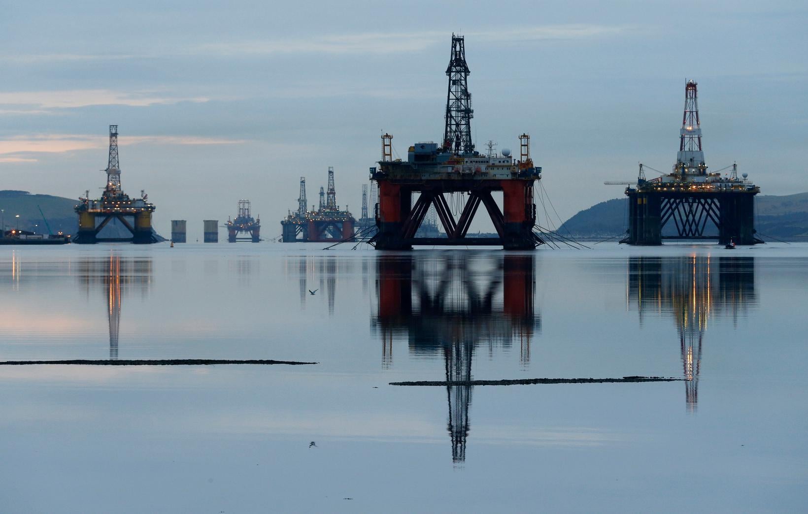Shell weet helft van Noordzee-olievelden te verkopen. Breken betere ...