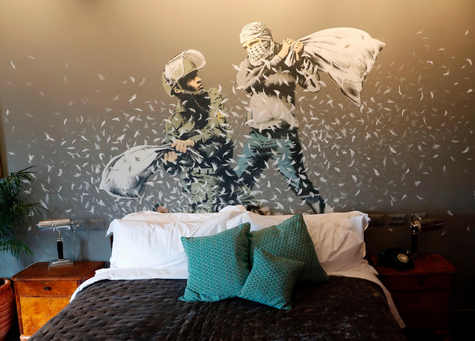 Het Walled Off Hotel van Banksy: uitzicht op een blinde muur | de