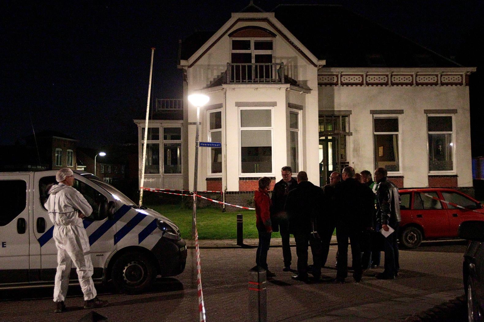De politie verricht onderzoek in Baflo.
