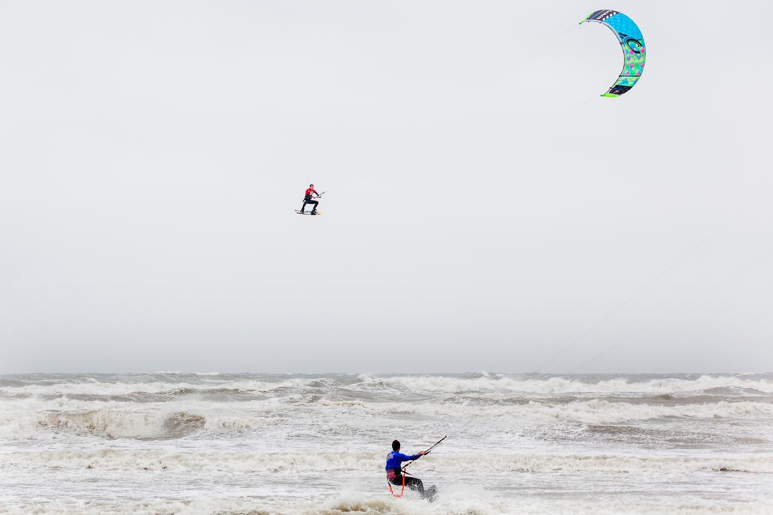 Artsen: 'Kitesurfen lang niet zo blessuregevoelig als verwacht' | de ...