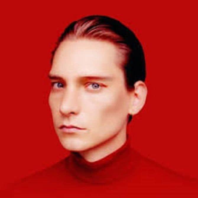 Thomas Azier verbetert zich op alle fronten met nieuw album | de Volkskrant