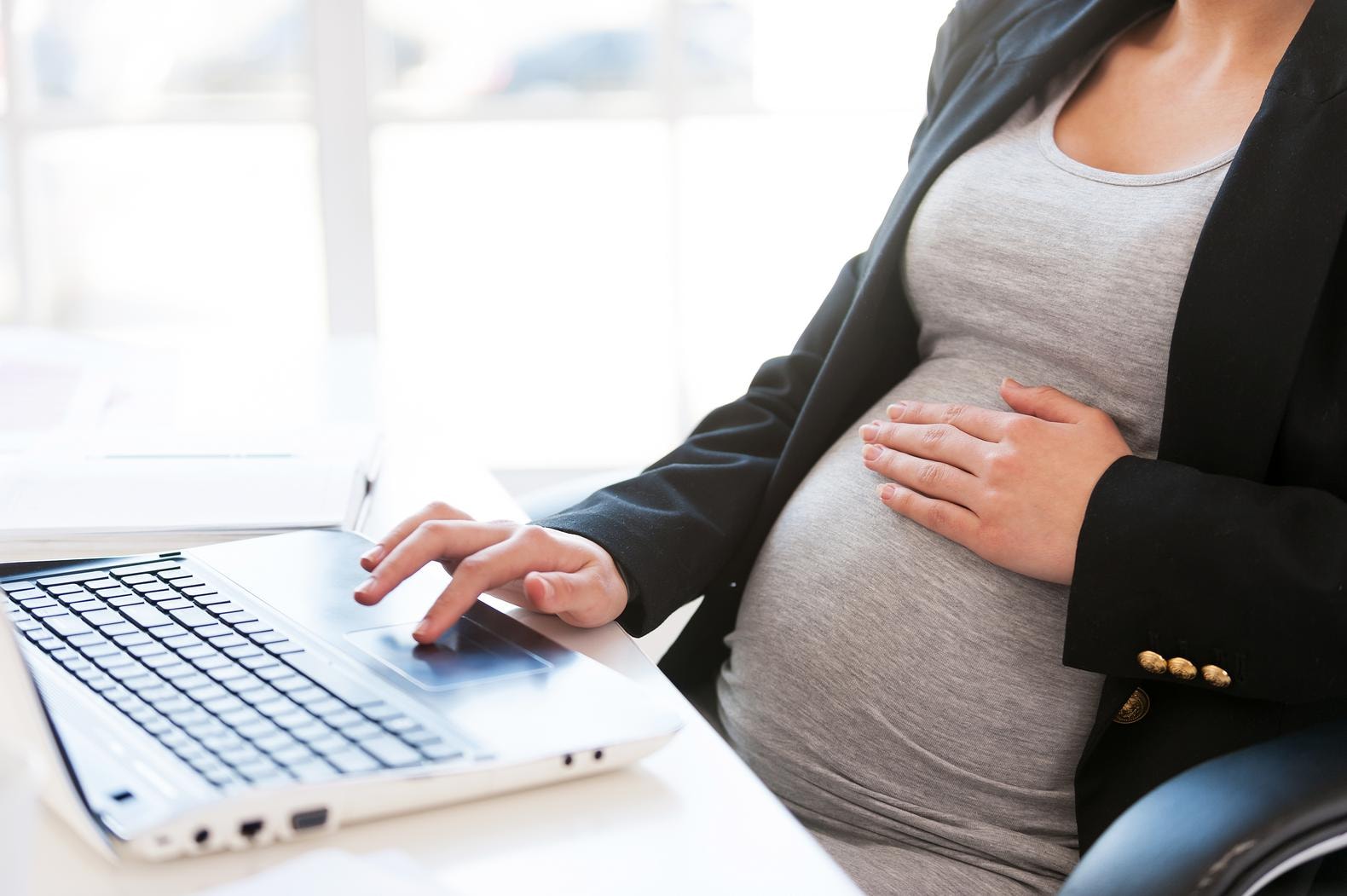 Rechter: tussen 2004 en 2008 bevallen zzp'ers hebben 10 jaar later alsnog recht op zwangerschapsuitkering