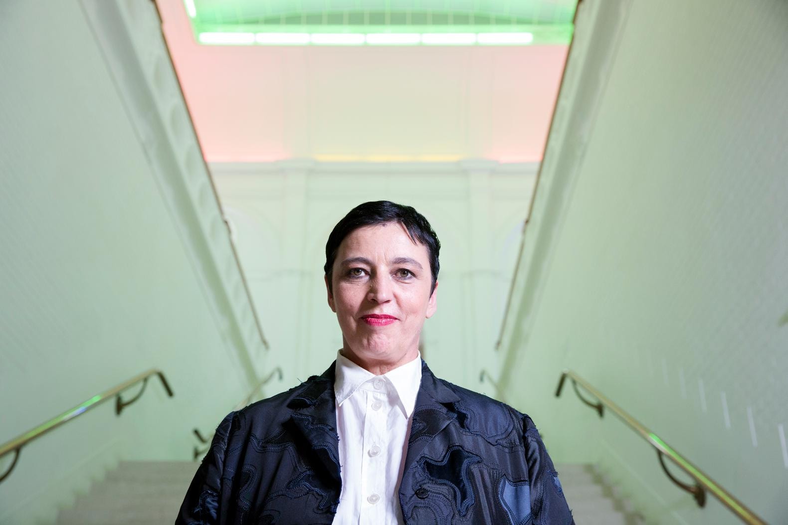 Weer directeur weg bij Stedelijk Museum: Beatrix Ruf stapt op om ...