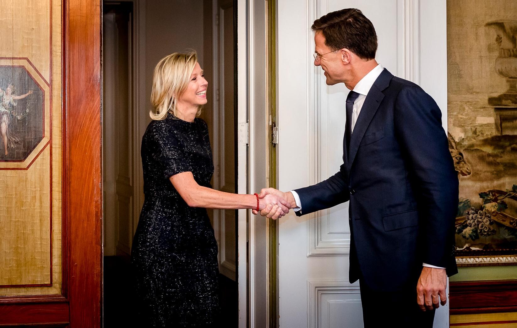 Rutte ontvangt vicepremiers (en dus is de langste formatie ooit nu echt bíjna klaar)