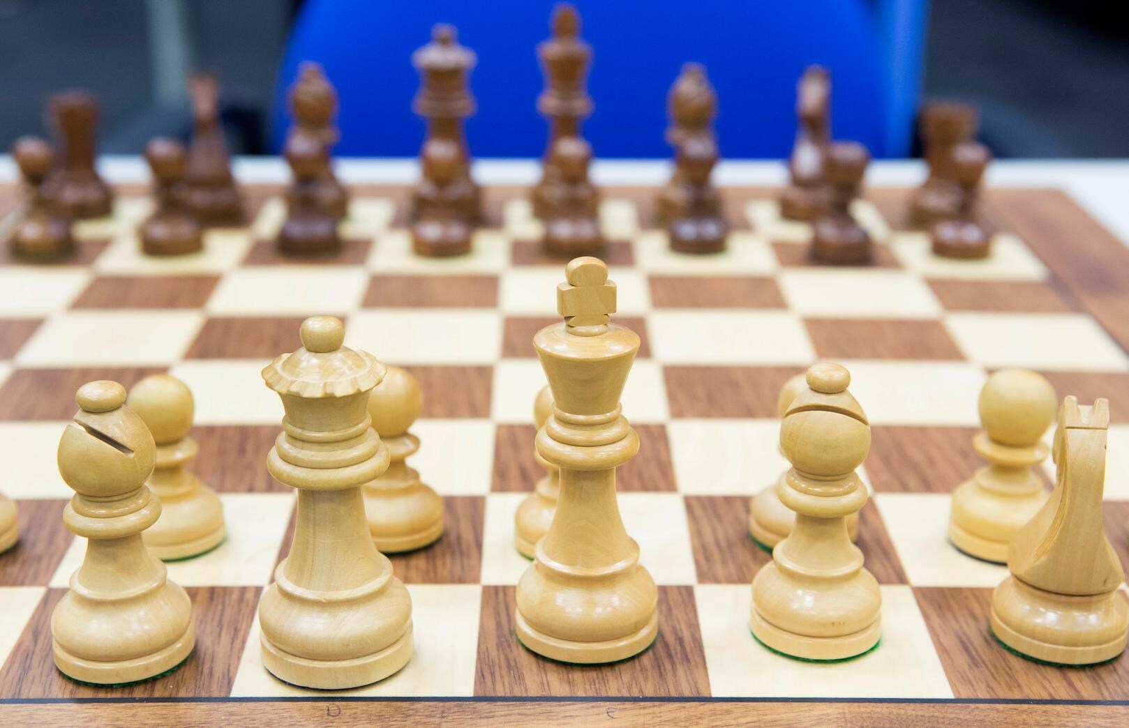 Firouzja (15)met grote  stappen op weg naar de internationale schaaktop
