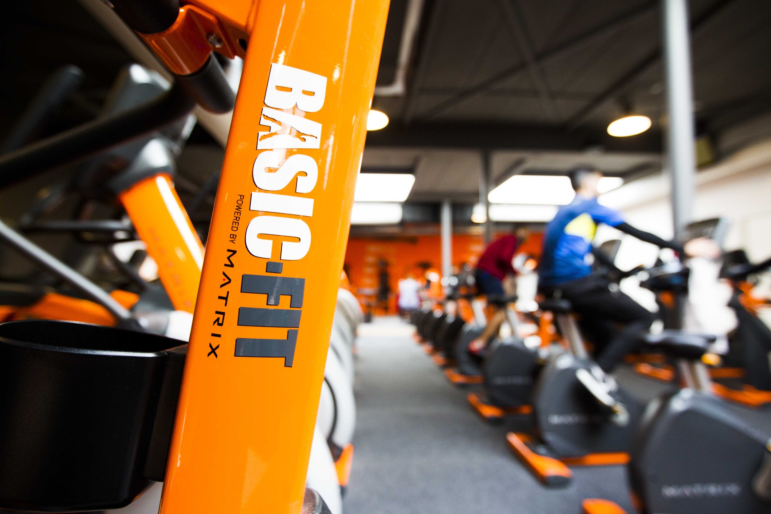 Basic-Fit is qua aantal abonnees nu net zo groot als de Nederlandse ...