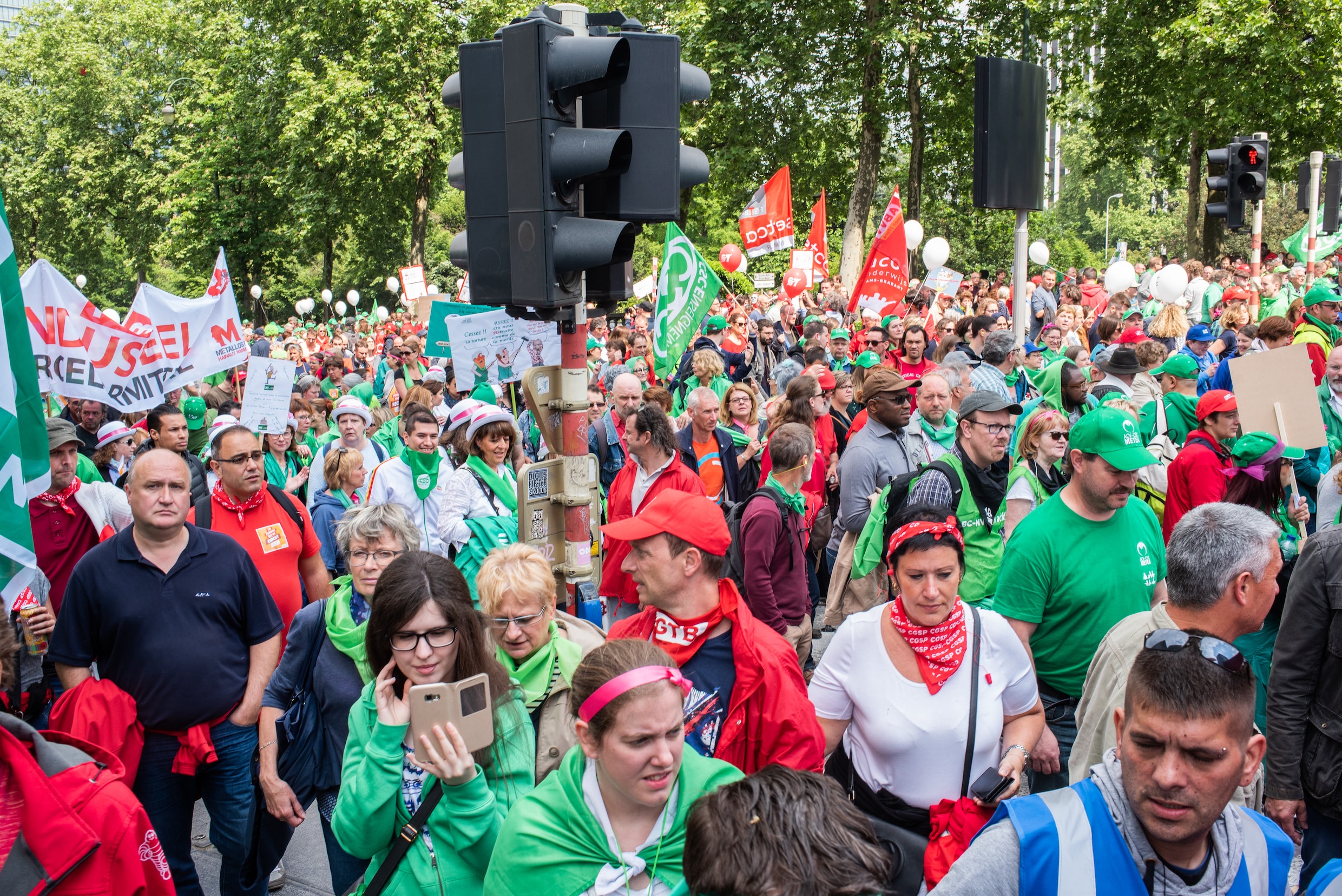 België Ligt Woensdag Plat Door Een Nationale Staking: Weinig Treinen ...