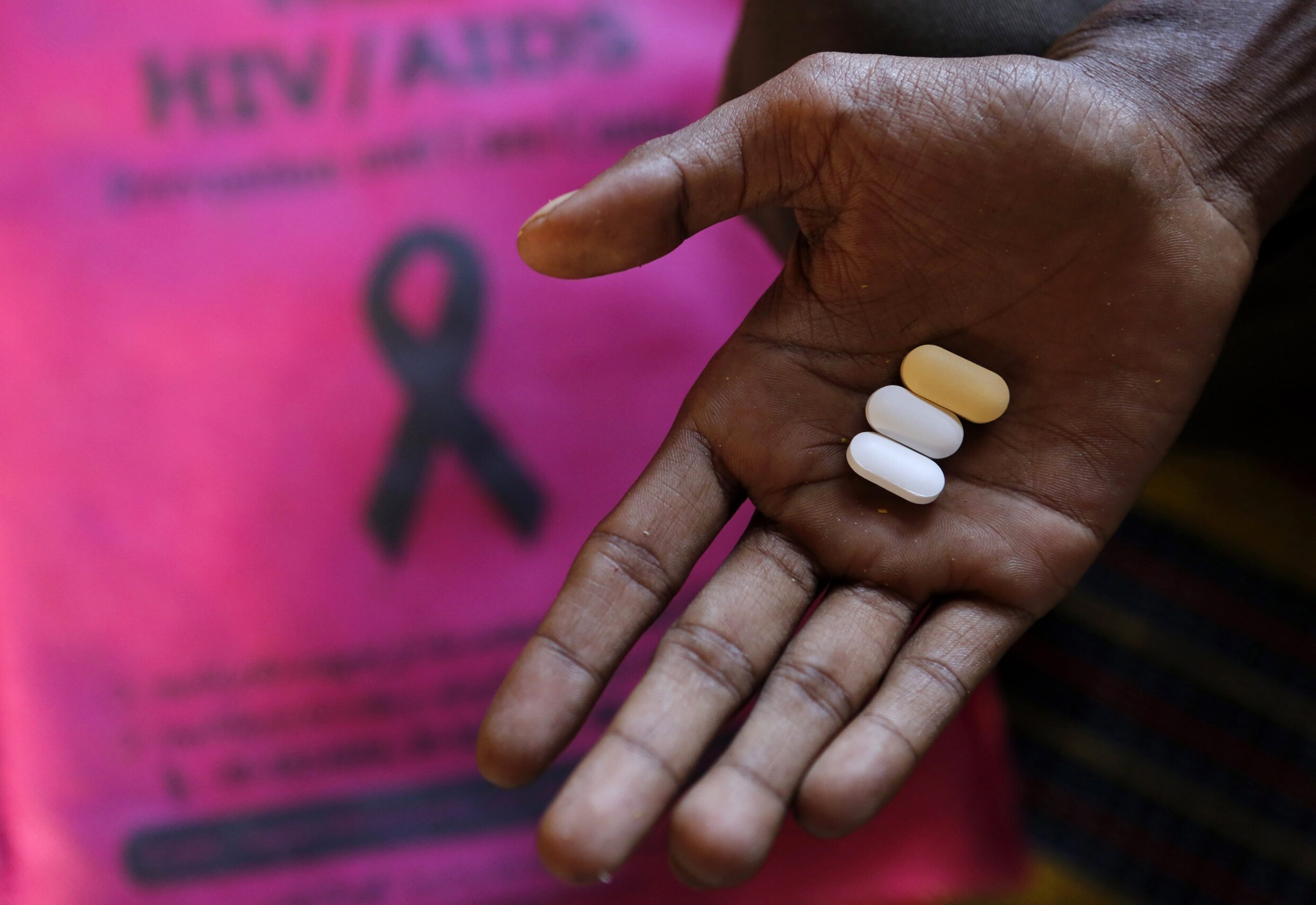 Twijfel over psychiatrische bijwerkingen van controversiële hiv-remmer in Afrika