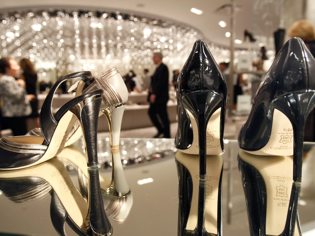 Hoge hakken van Jimmy Choo betreden de beursvloer in Londen