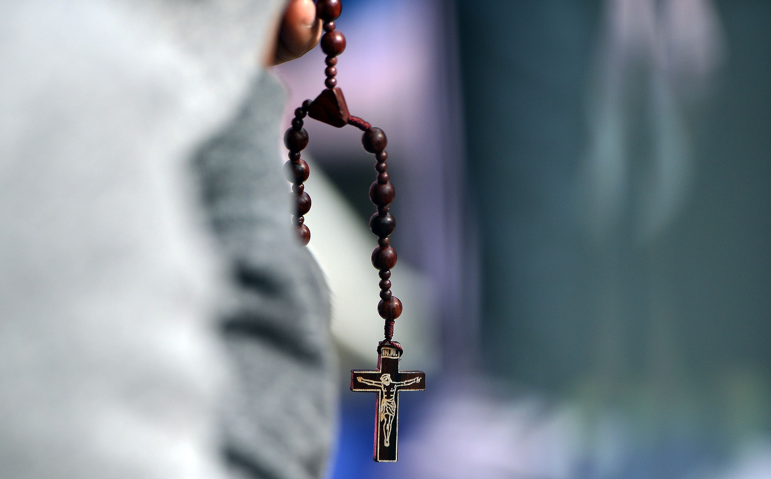 Grootschalig seksueel misbruikin Amerikaanse rooms-katholieke kerk onthuld