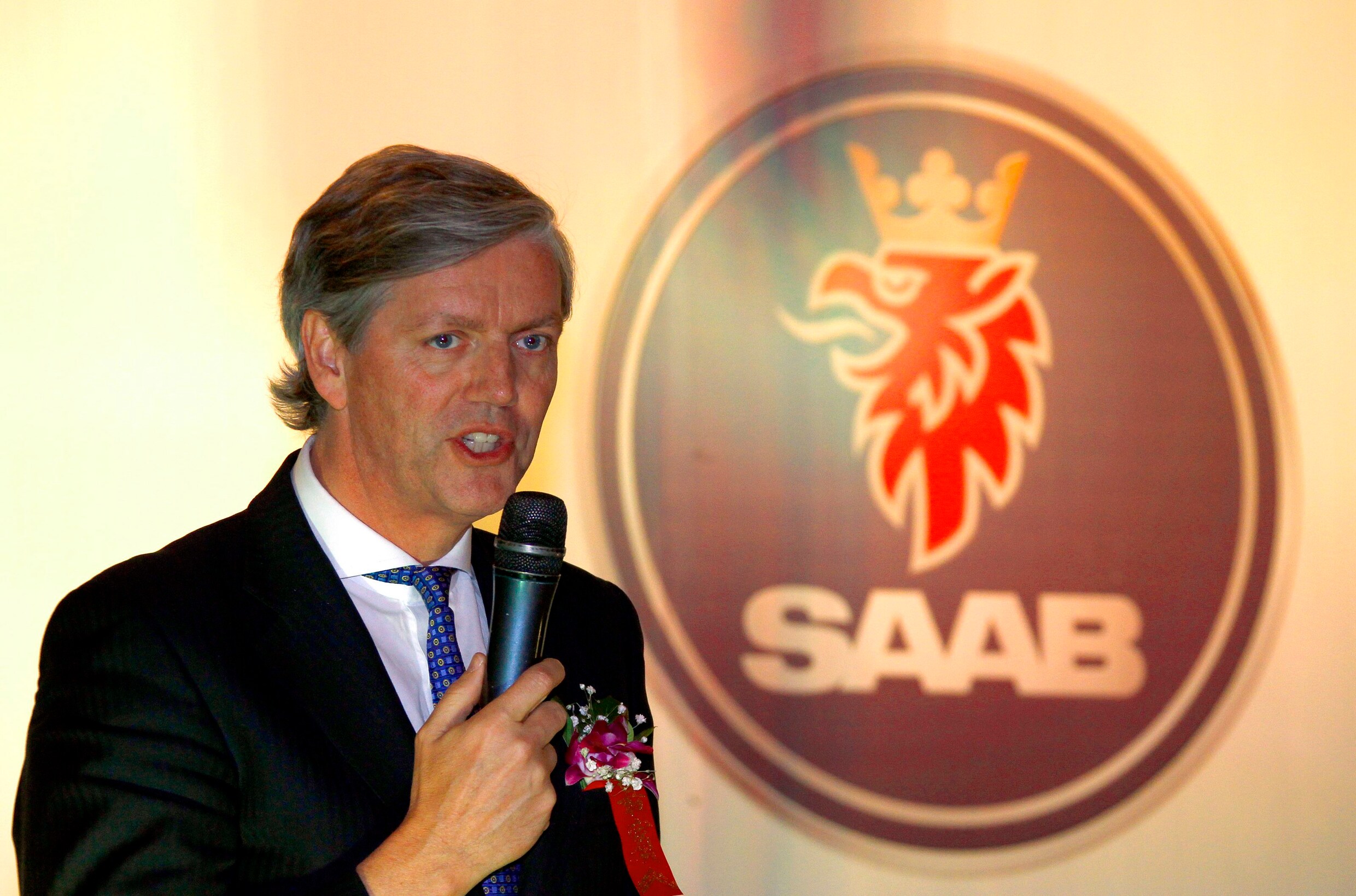 Oud Saab-topman Victor Muller wordt vervolgd in Zweden | de Volkskrant