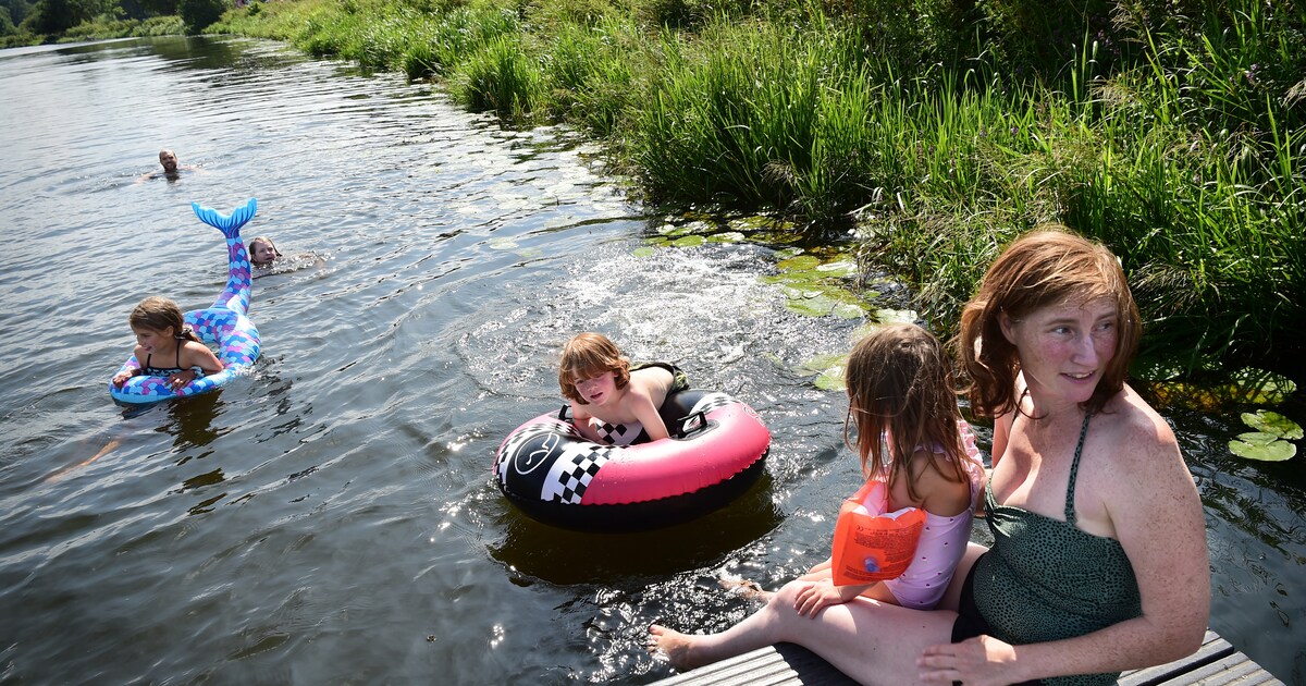 Vlees, een zwembad en de hele dag wifi: de camping voor antroposofen ziet de commercie opdoemen