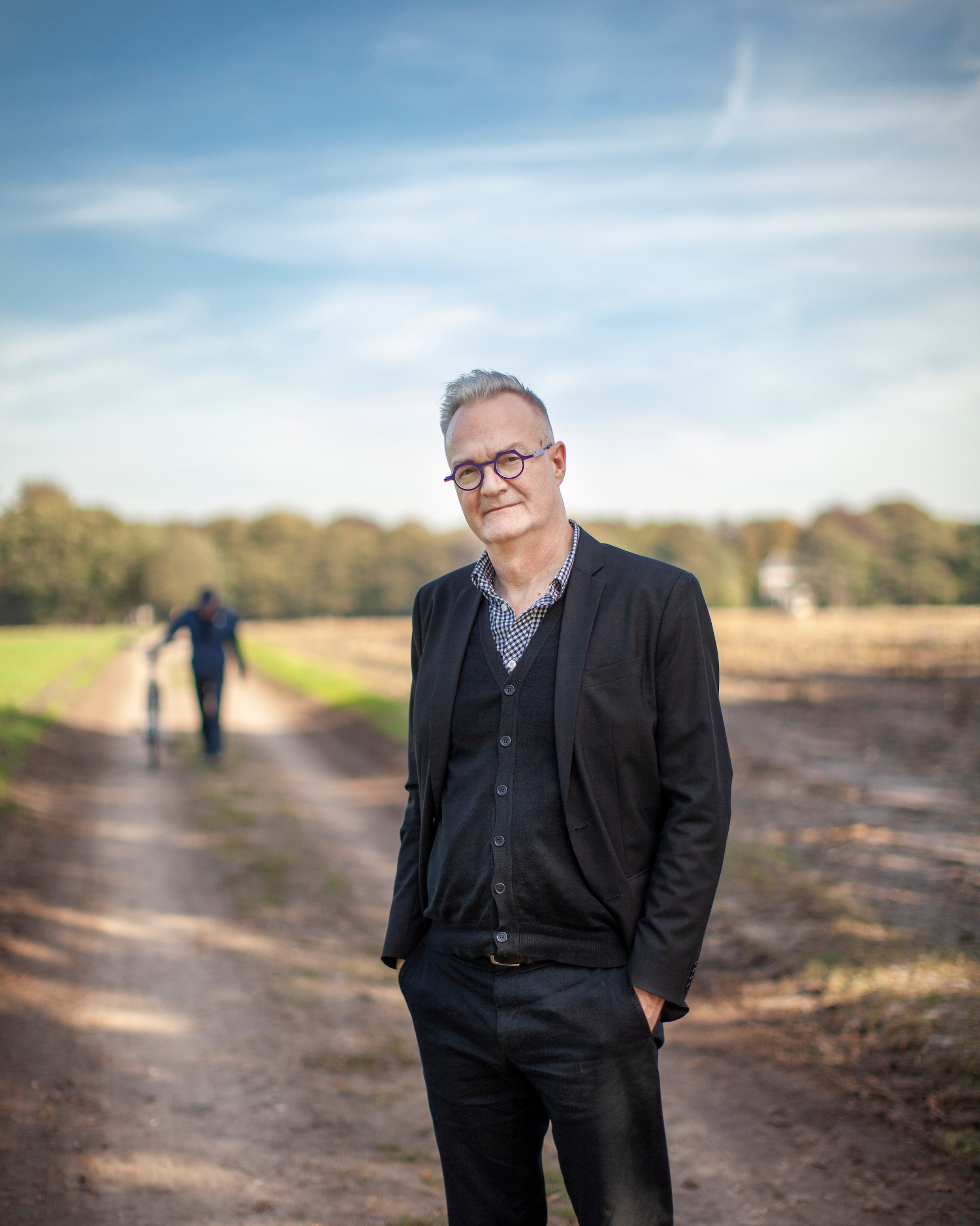 Marcel Möring geeft zich over aan zijn intiemste herinneringen ...