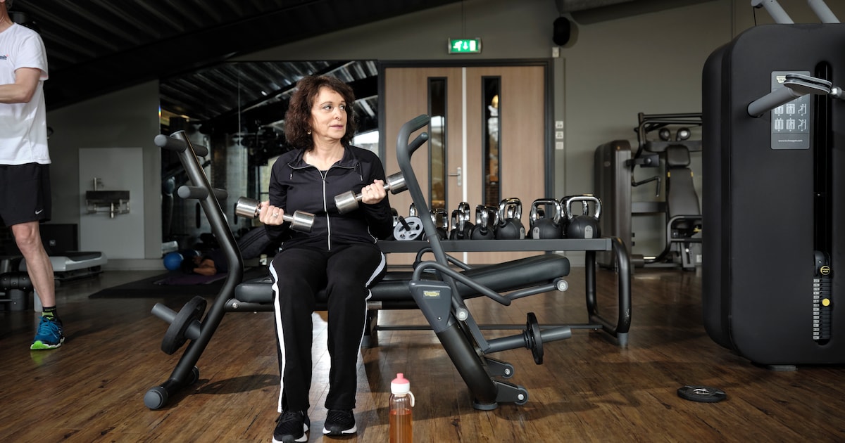 Shula Rijxman haalt tv in op de sportschoolfiets | de Volkskrant