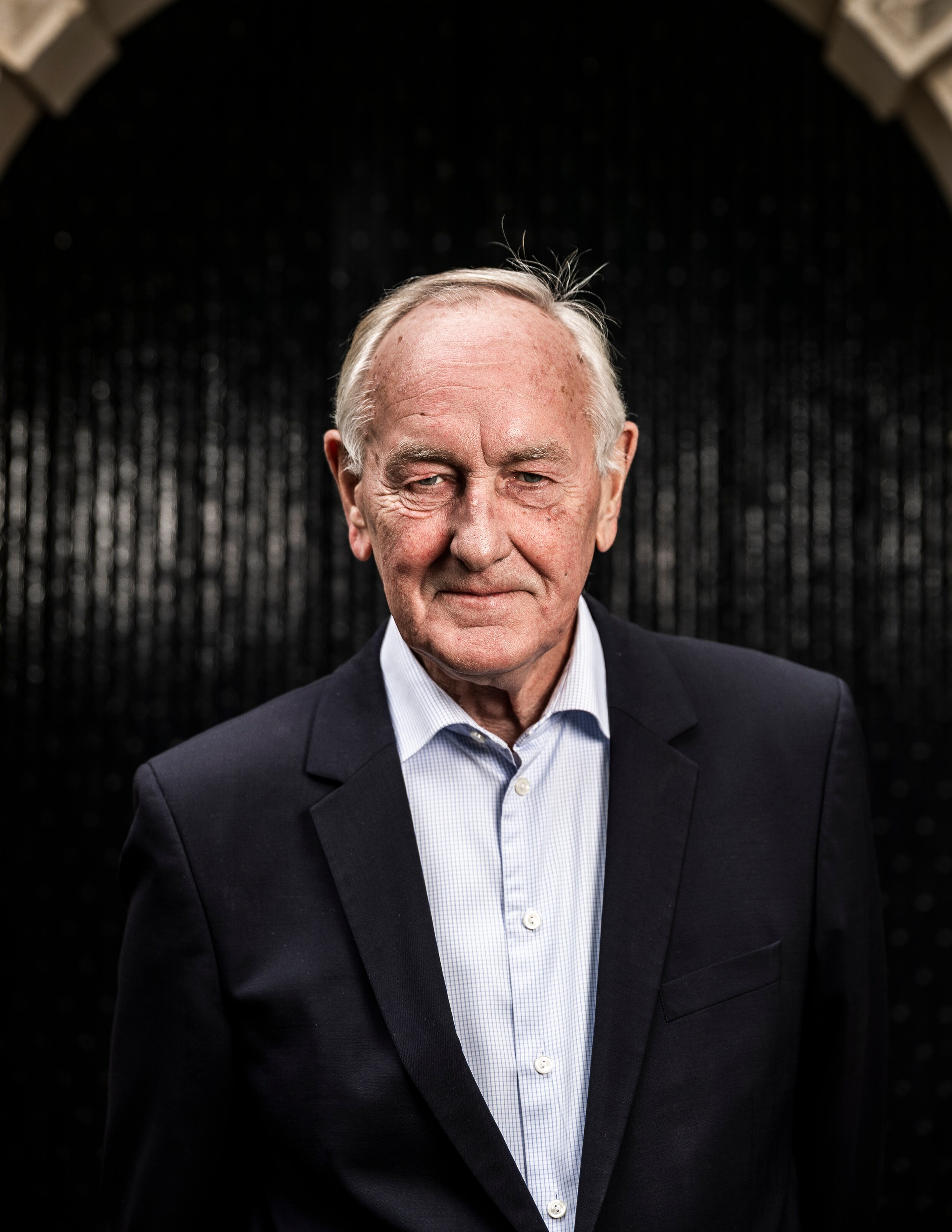 Brandjesblusser van Nederland Johan Remkes moet nu ook kabinetsformatie ...