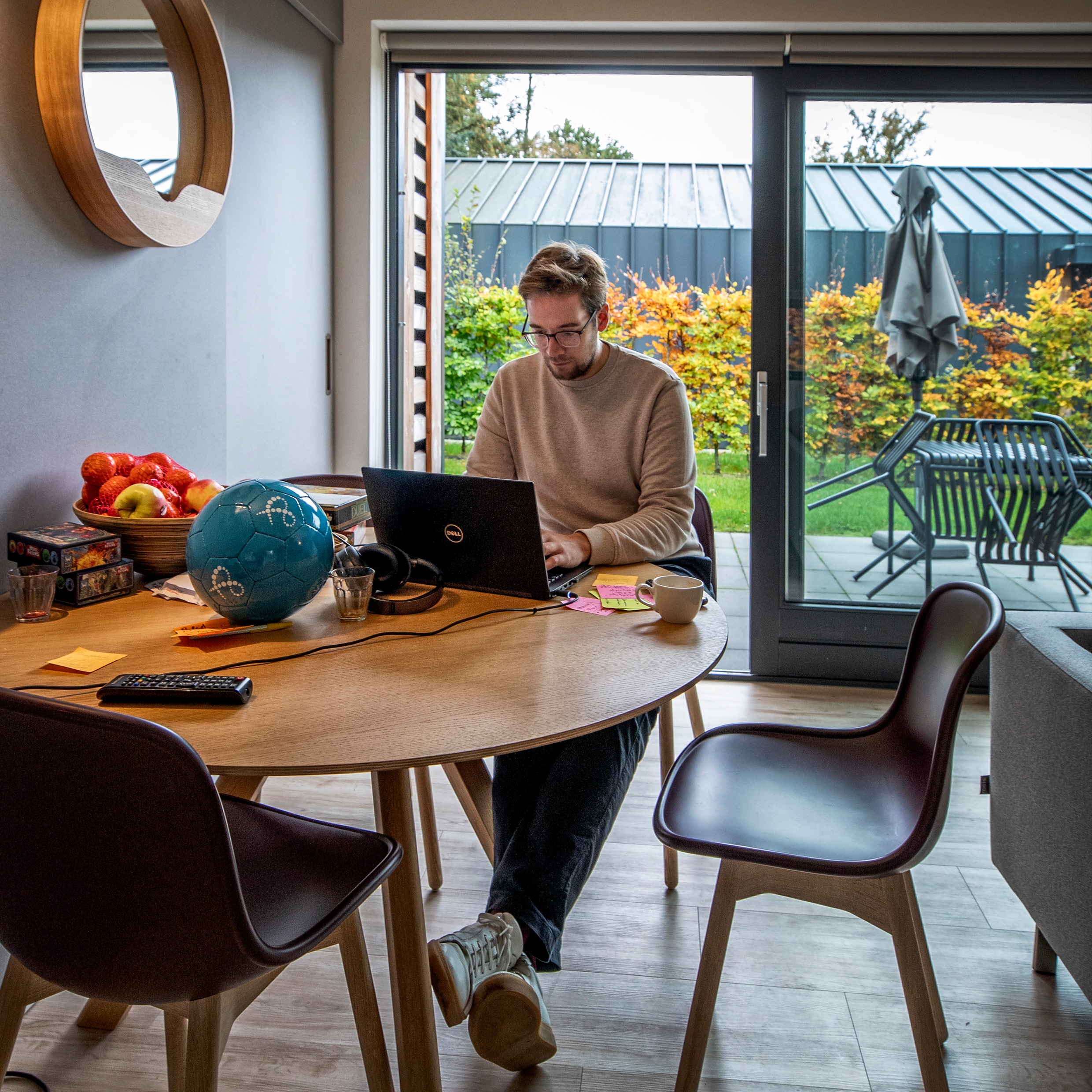 ‘Thuis’ werken in de kerk of op de boot: ‘Ik werd gek van mijn huis ...