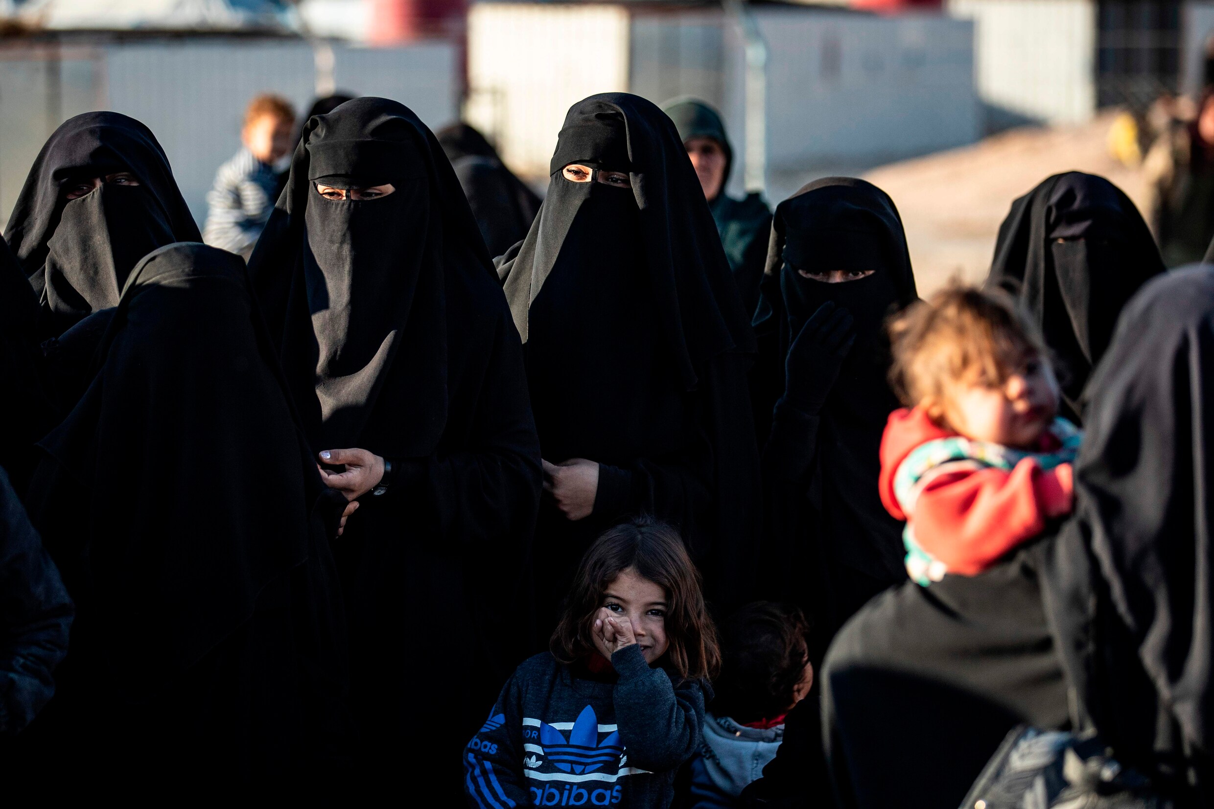 Syriëganger Angela B. Ontsnapt Uit Syrië, Wacht In Turkije Op ...