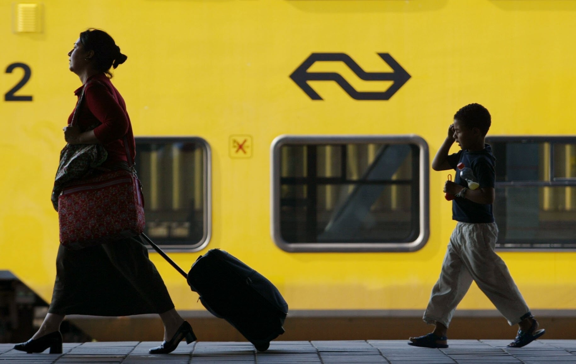 NS ontwijkt belasting door treinen te kopen via Ierland