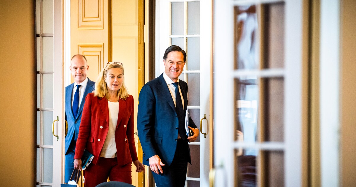Kabinet-Rutte IV vanaf de start van de formatie in 2021 tot aan de val ...
