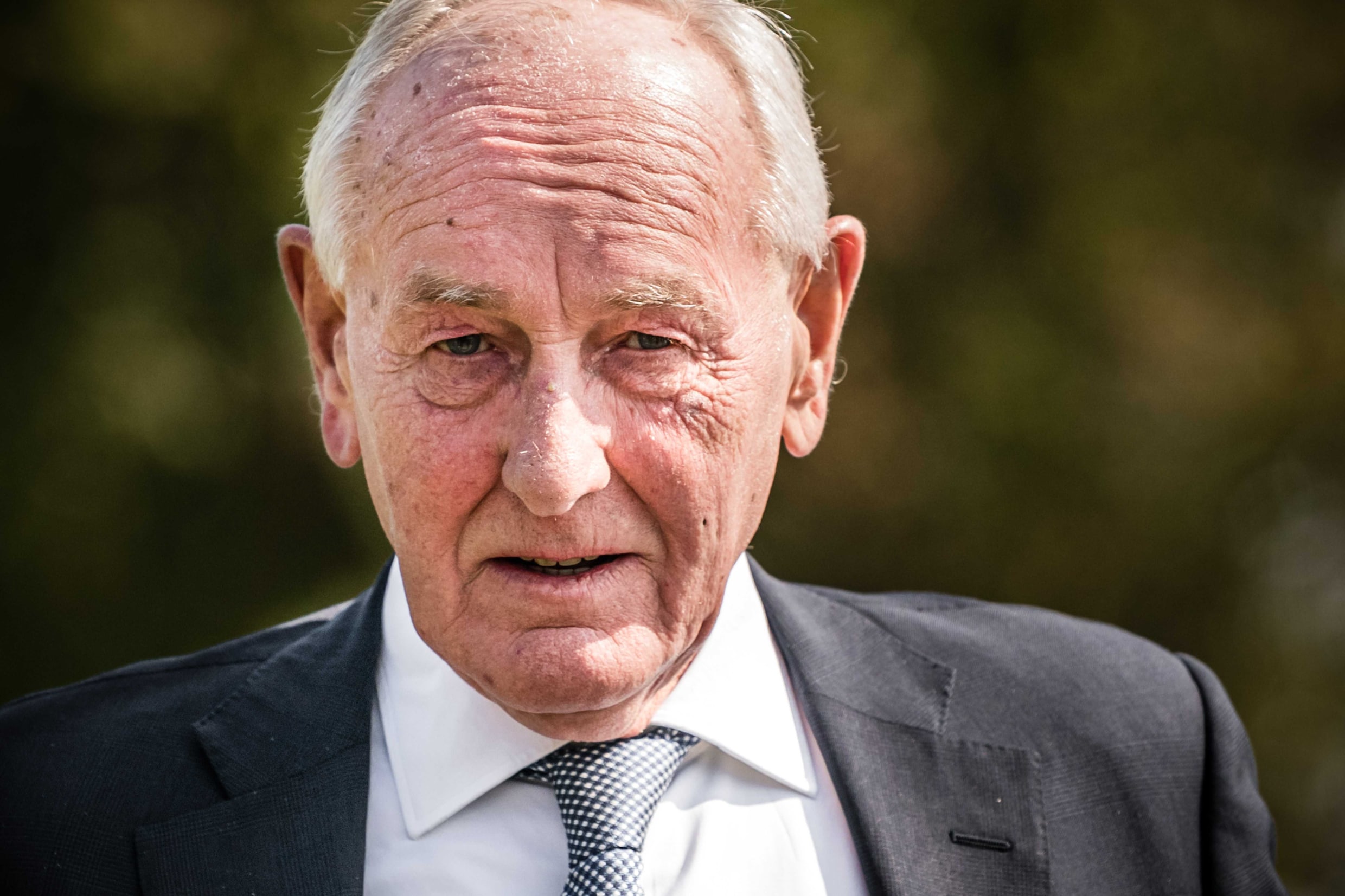 Als het echt uit de hand loopt wordt ‘politieke fixer’ Remkes erbij ...