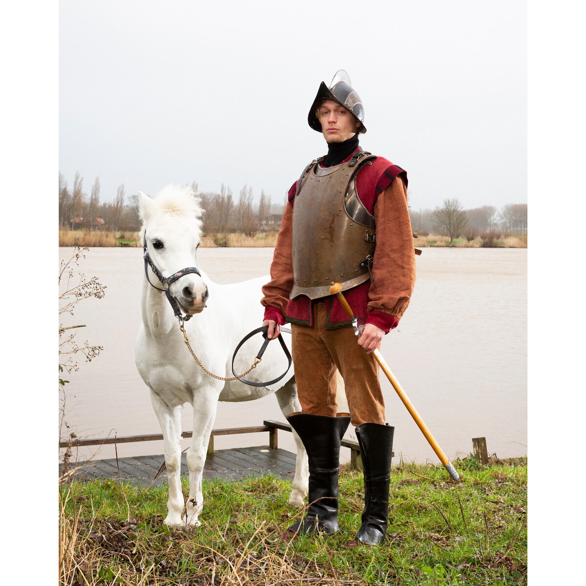 Ridder Te Paard Je Ziet Hier Een Strijd Tussen Ridders. De Ridder Op