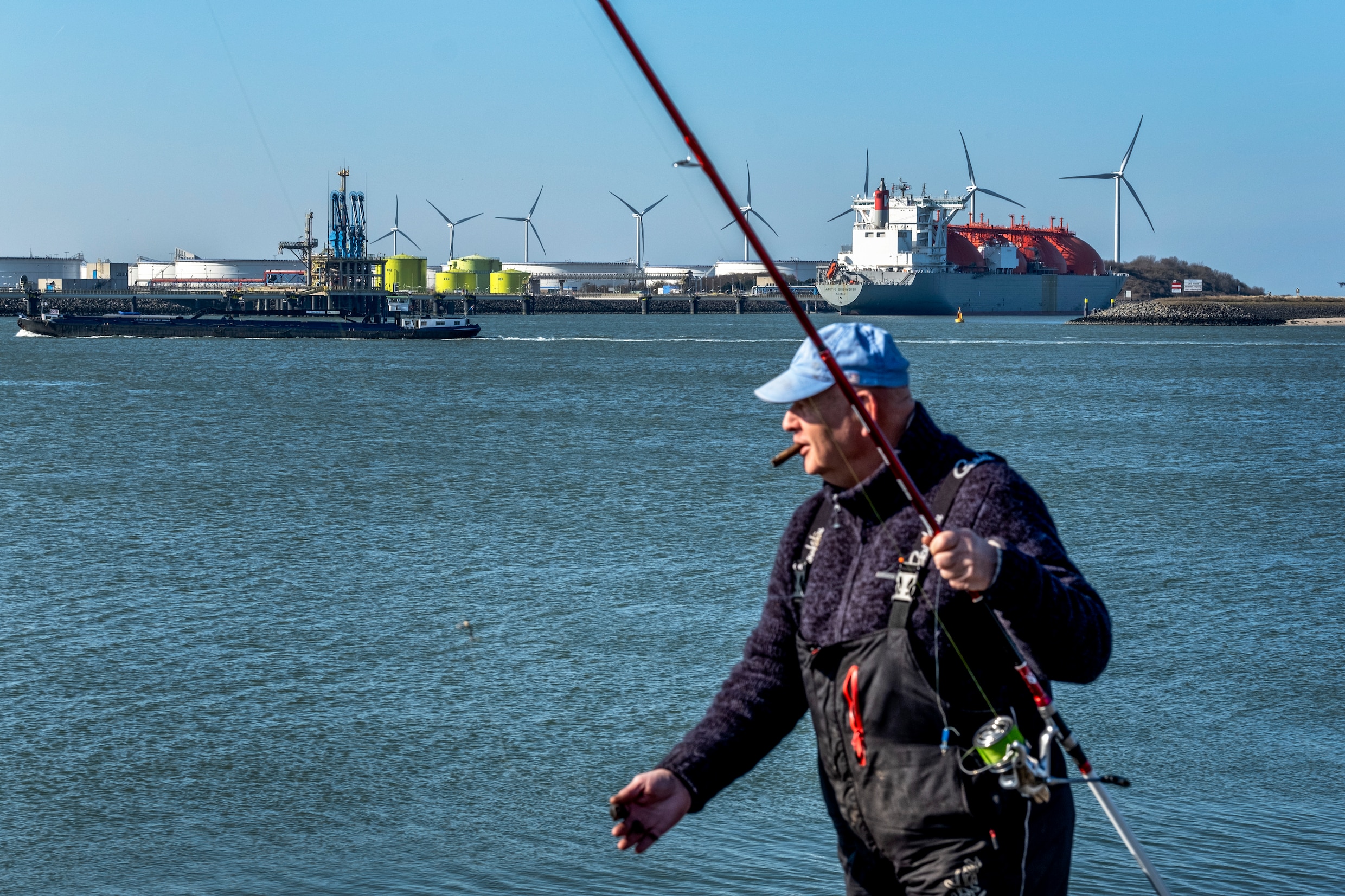 Rotterdam Start Met De Bouw Van Het Eerste Europese Waterstofnetwerk ...