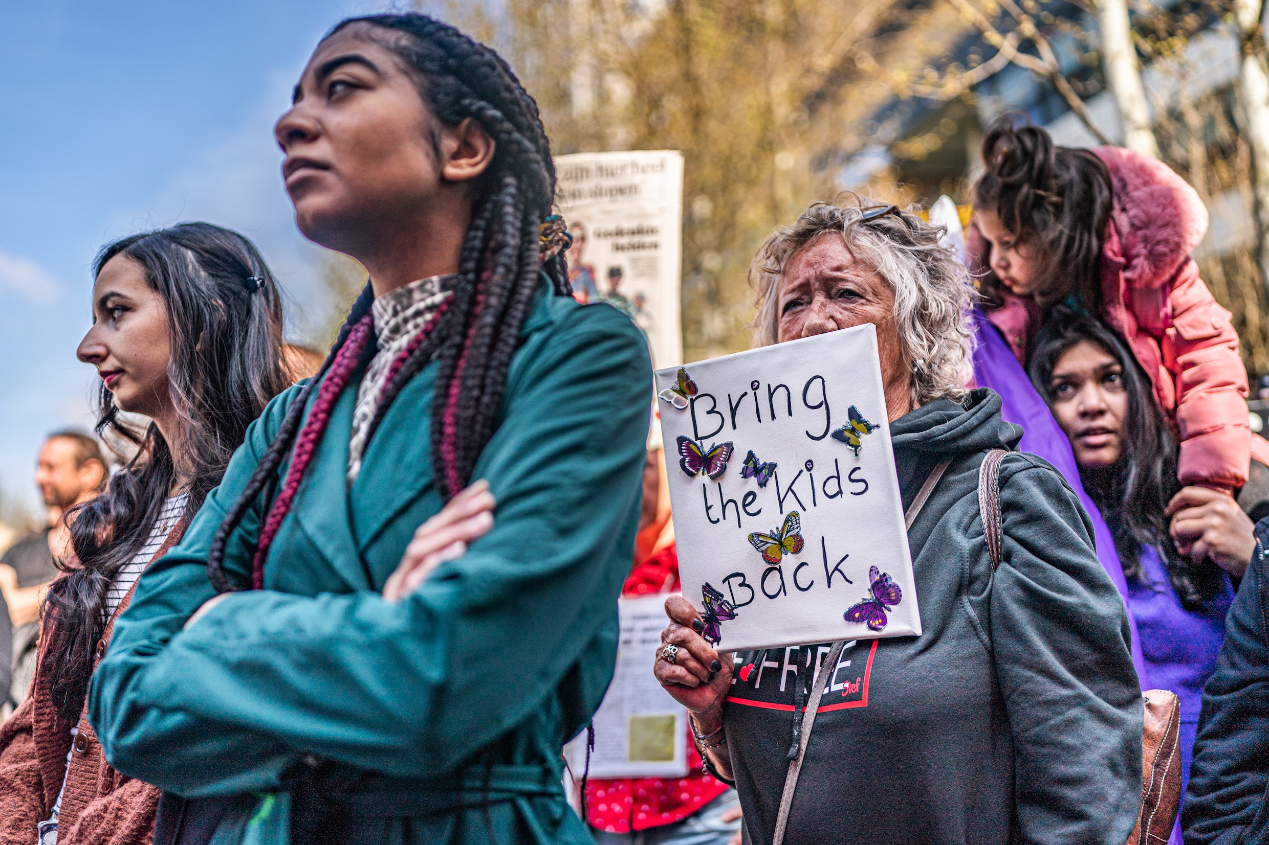 Maatschappelijke en politieke organisaties houden eind april in Rotterdam een manifestatie voor de slachtoffers van de toeslagenaffaire.