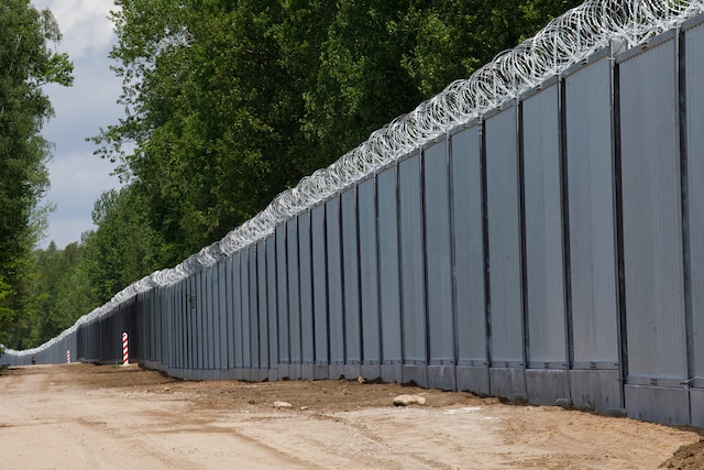 vlak-bij-het-plaatsje-kuznica-is-goed-te-zien-hoe-de-186-kilometer