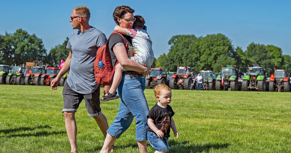 Zien de kinderen van boeren nog toekomst op de boerderij?