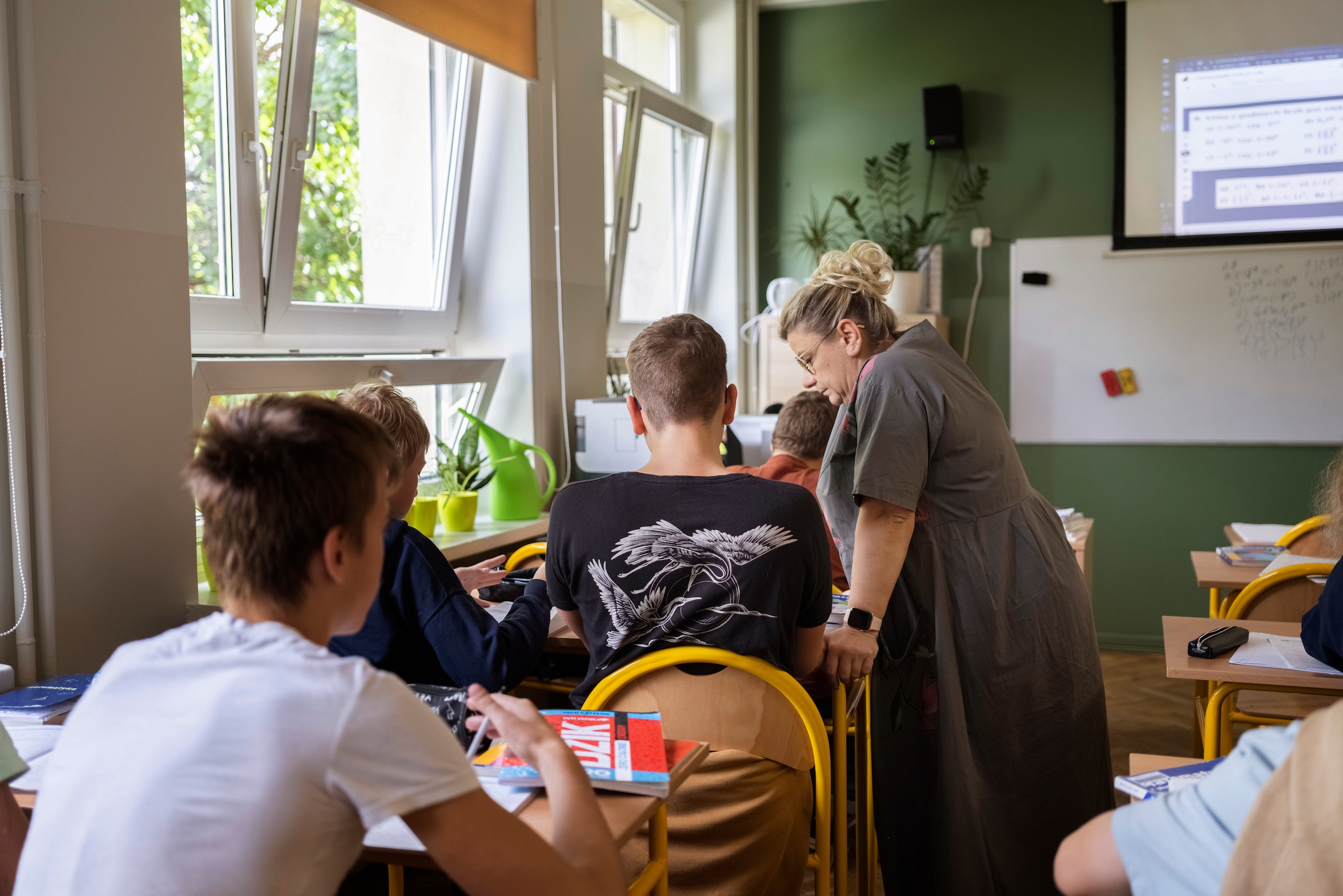 Hoe Poolse scholen met passen en meten een plekje vinden voor ...