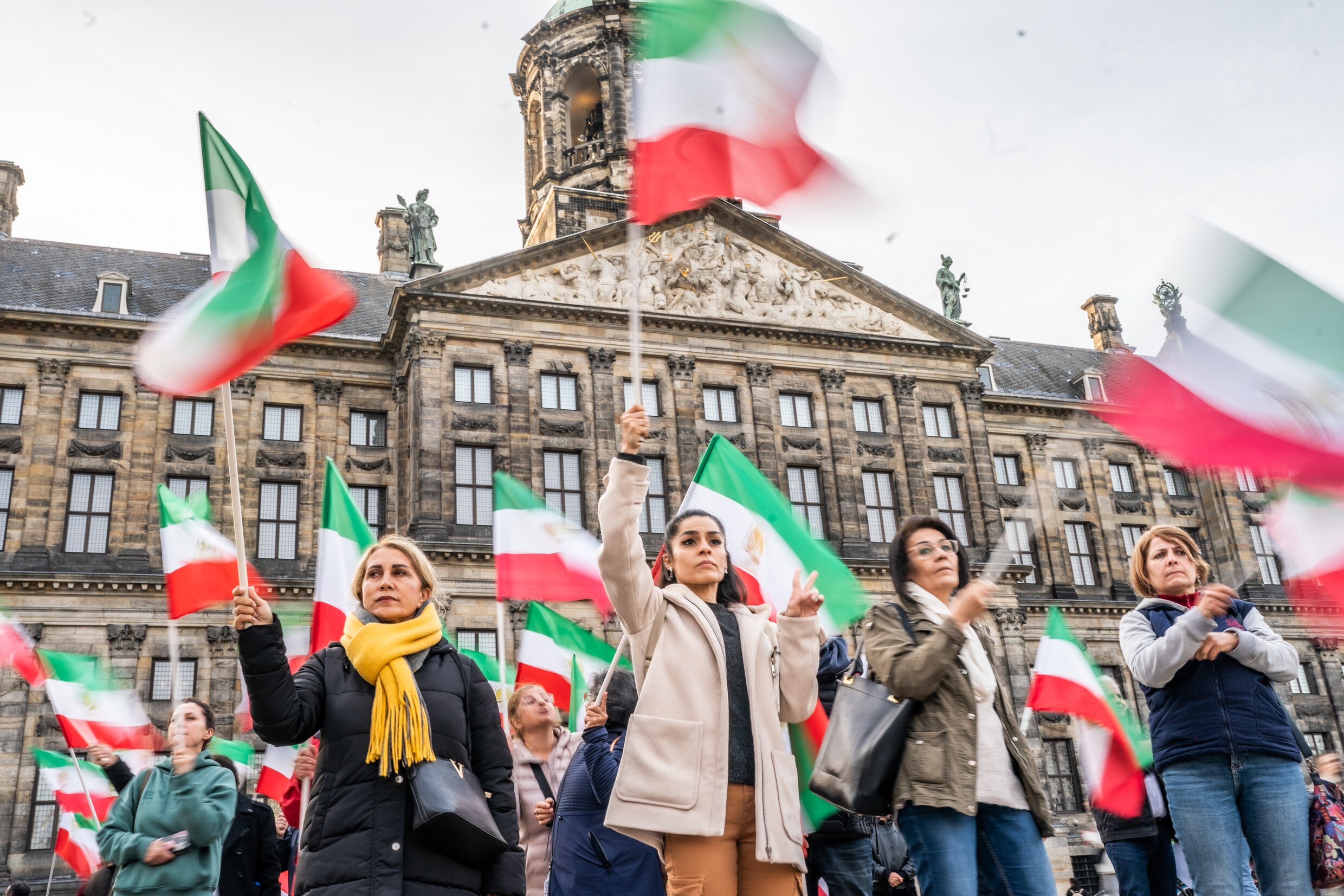 De Wereldwijde Demonstraties Tegen Het Iraanse Regime Zijn Ook Een ...