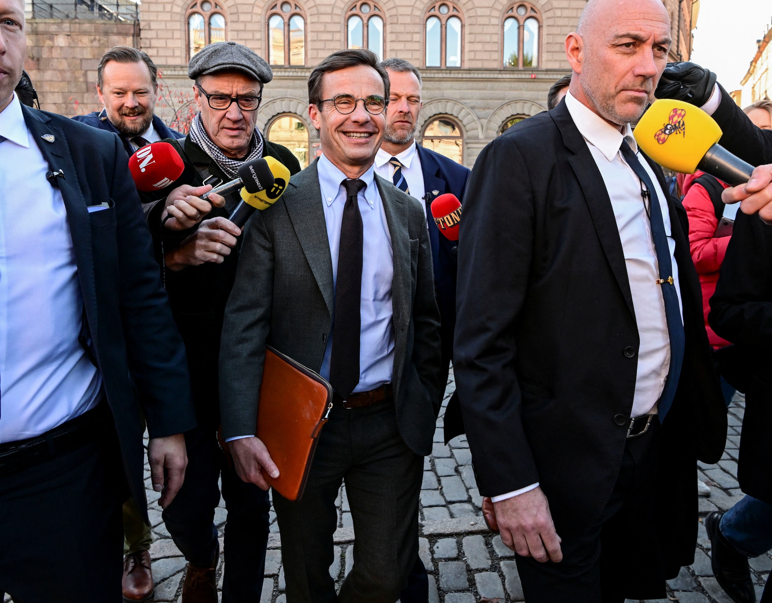 Zweedse politieke aardverschuiving definitief: kabinet is rond met ...