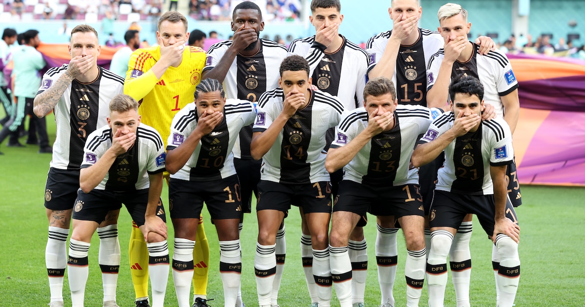 Die Mannschaft bleibt vorerst bei den Farben der deutschen Flagge, nicht bei OneLove