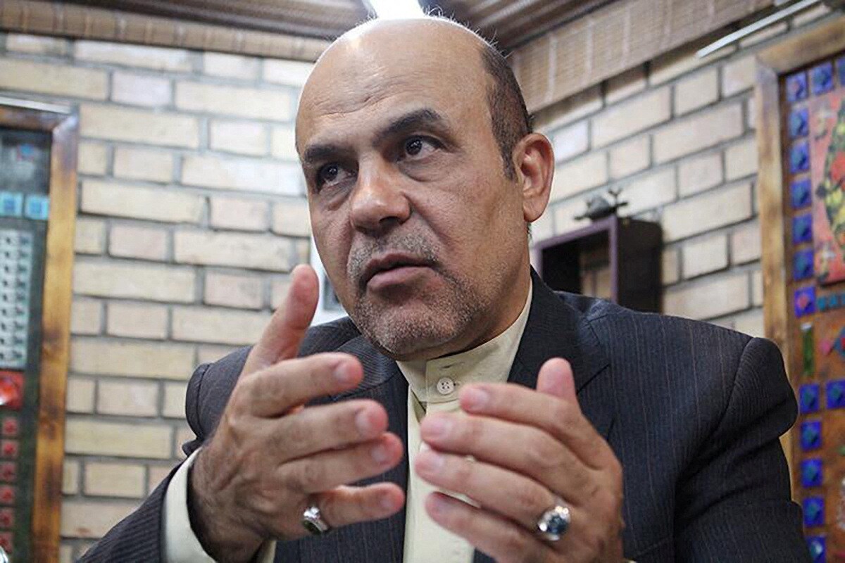 Brits-Iraanse toppoliticus Alireza Akbari geëxecuteerd in Iran | de ...