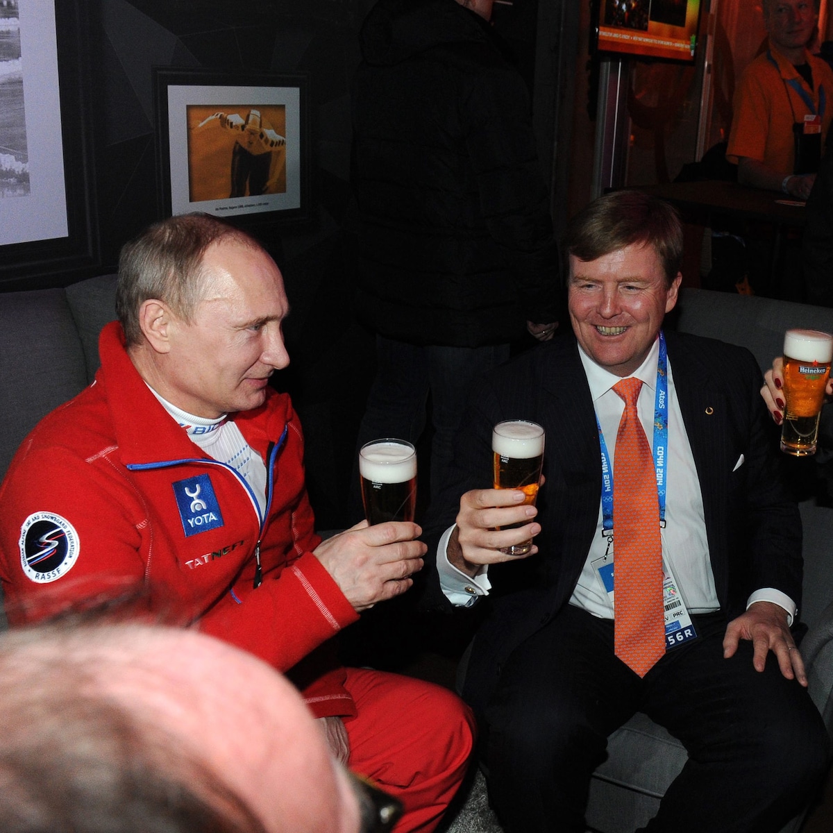 vladimir-poetin-koning-willem-alexander-en-koningin-maxima-in
