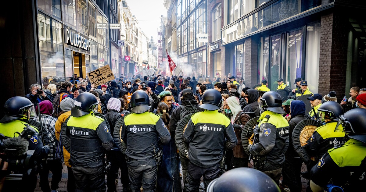 Politie Gebruikte Vaker Geweld In 2022: ‘Burger En Overheid Zijn Steeds ...